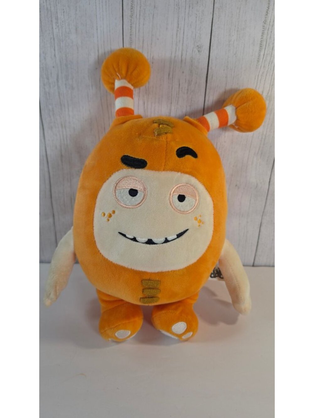 ODDBODS SLICK PLUSH 12" ORANGE STUFFED ANIMAL ONE ANIMATION CARTOON TOY FIGURES